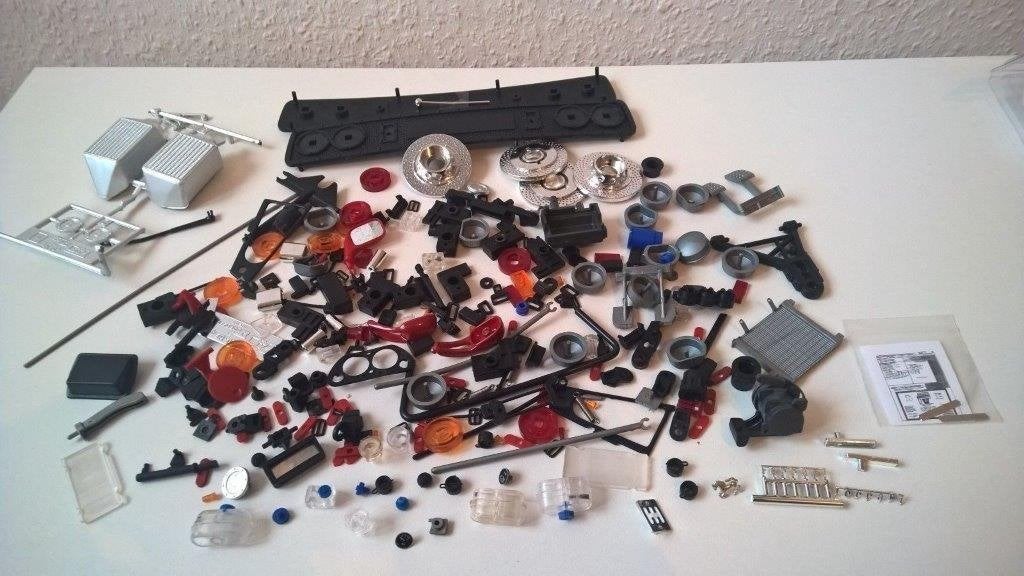 Onderdelen voor Pocher 1/8 Ferrari F40 1/8, Hobby en Vrije tijd, Ophalen of Verzenden, Zo goed als nieuw, Auto