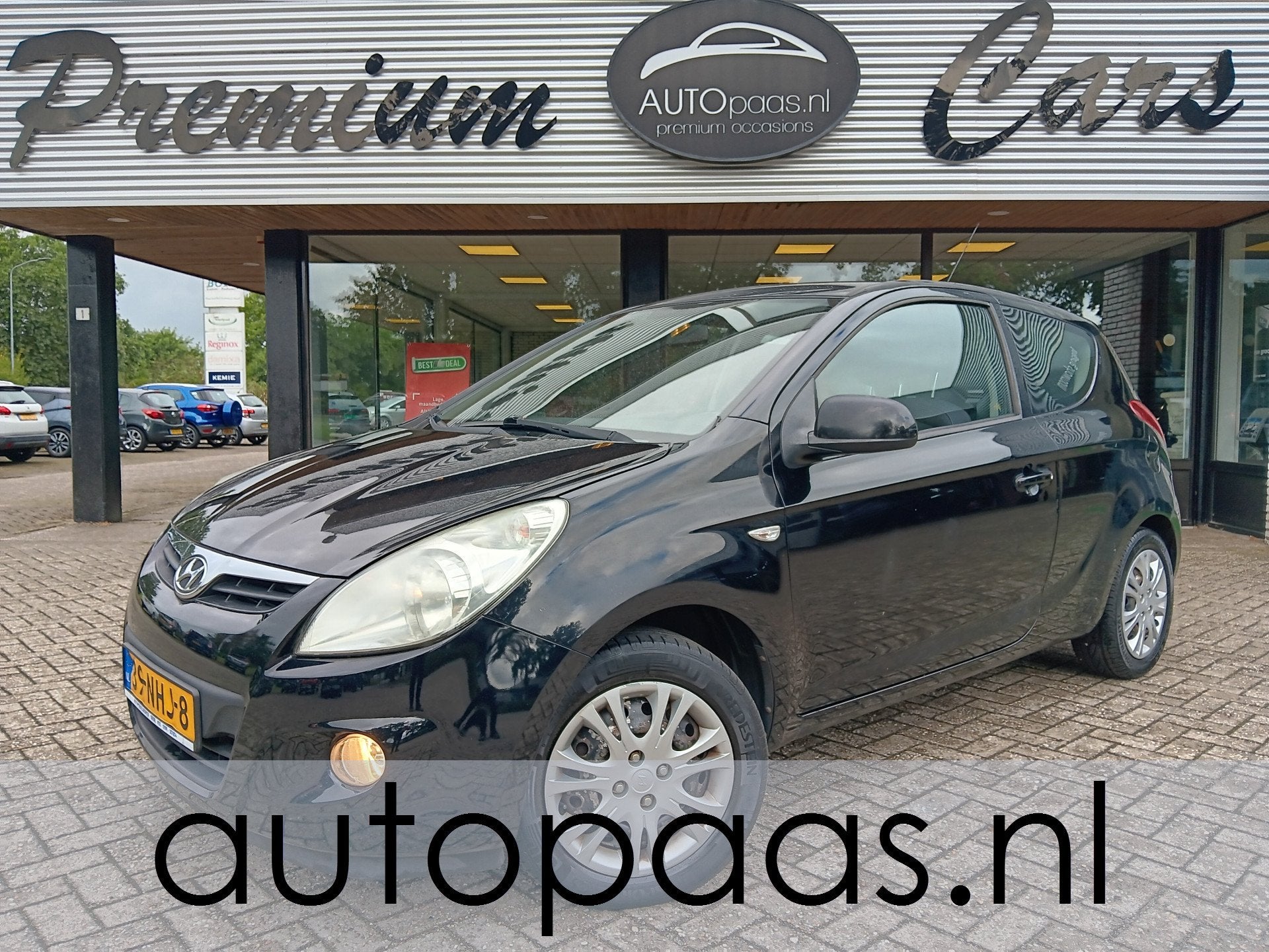 Hyundai i20 1.2i DynamicVersion Airco,TREKHBETROUWBAAR EN ZU, Auto's, Voorwielaandrijving, Gebruikt, Zwart, 4 cilinders