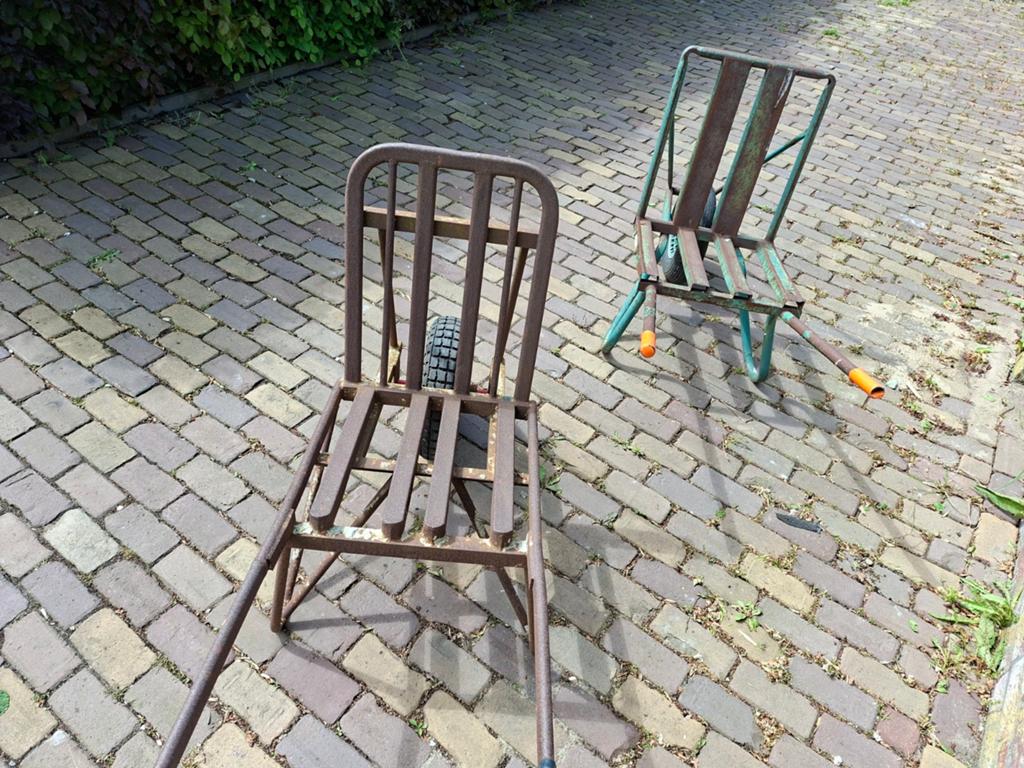 Stenen kruiwagen 2 stuks, Ophalen, Gebruikt