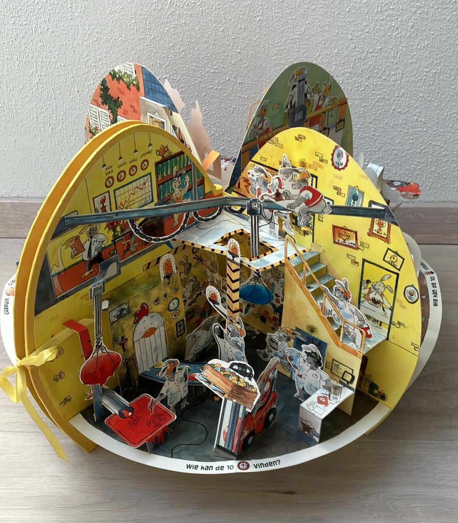 Pasen paas ei pop-up boek de haas & co decoratie, Diversen, Pasen, Ophalen of Verzenden, Zo goed als nieuw