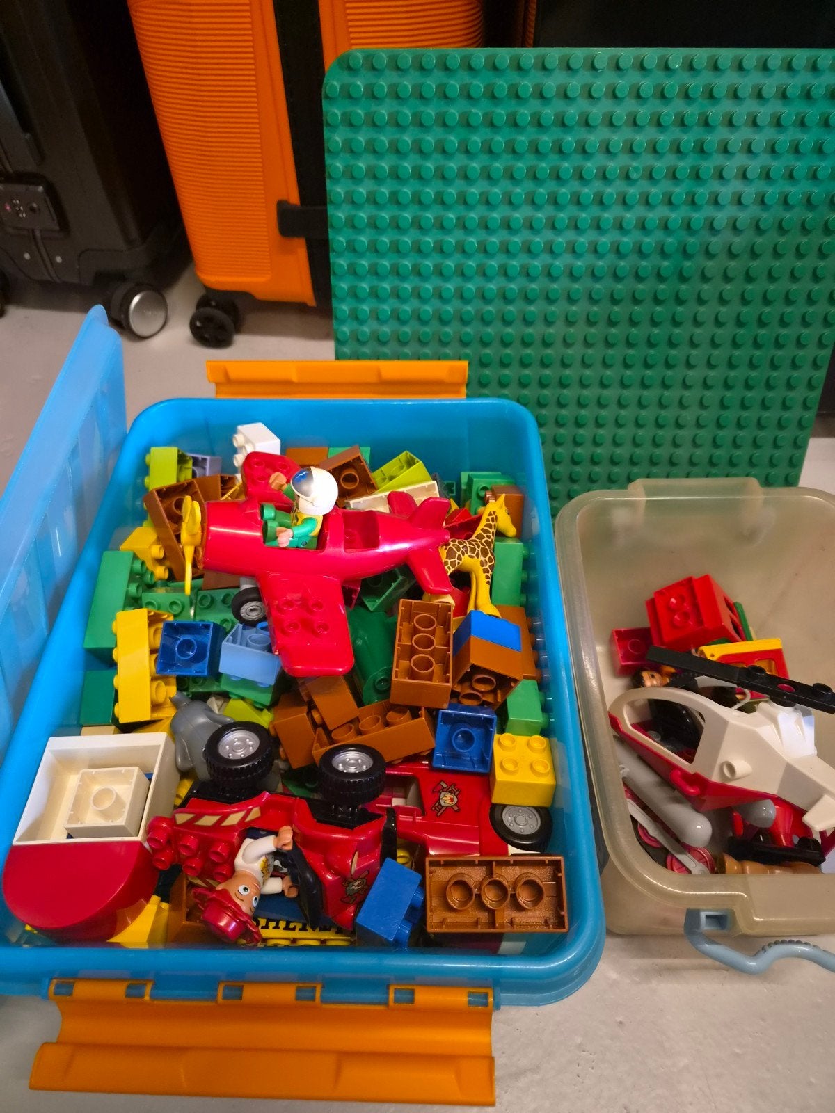 GERESERVEERD, partij LEGO Duplo met voertuigen en f, Ophalen, Inclusief minifiguren, Gebruikt, Duplo