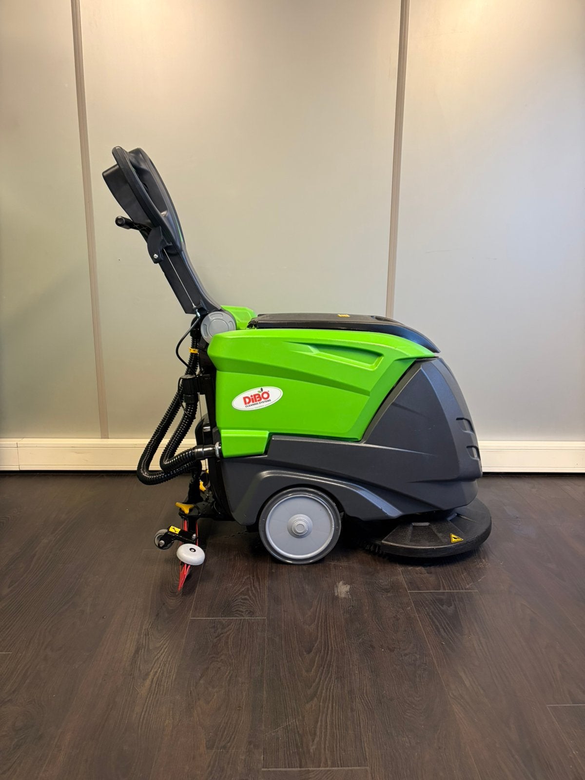 Schrobmachine | Nilfisk CT46 | Nieuw accupakket, Ophalen of Verzenden, Gebruikt, Schrobmachine