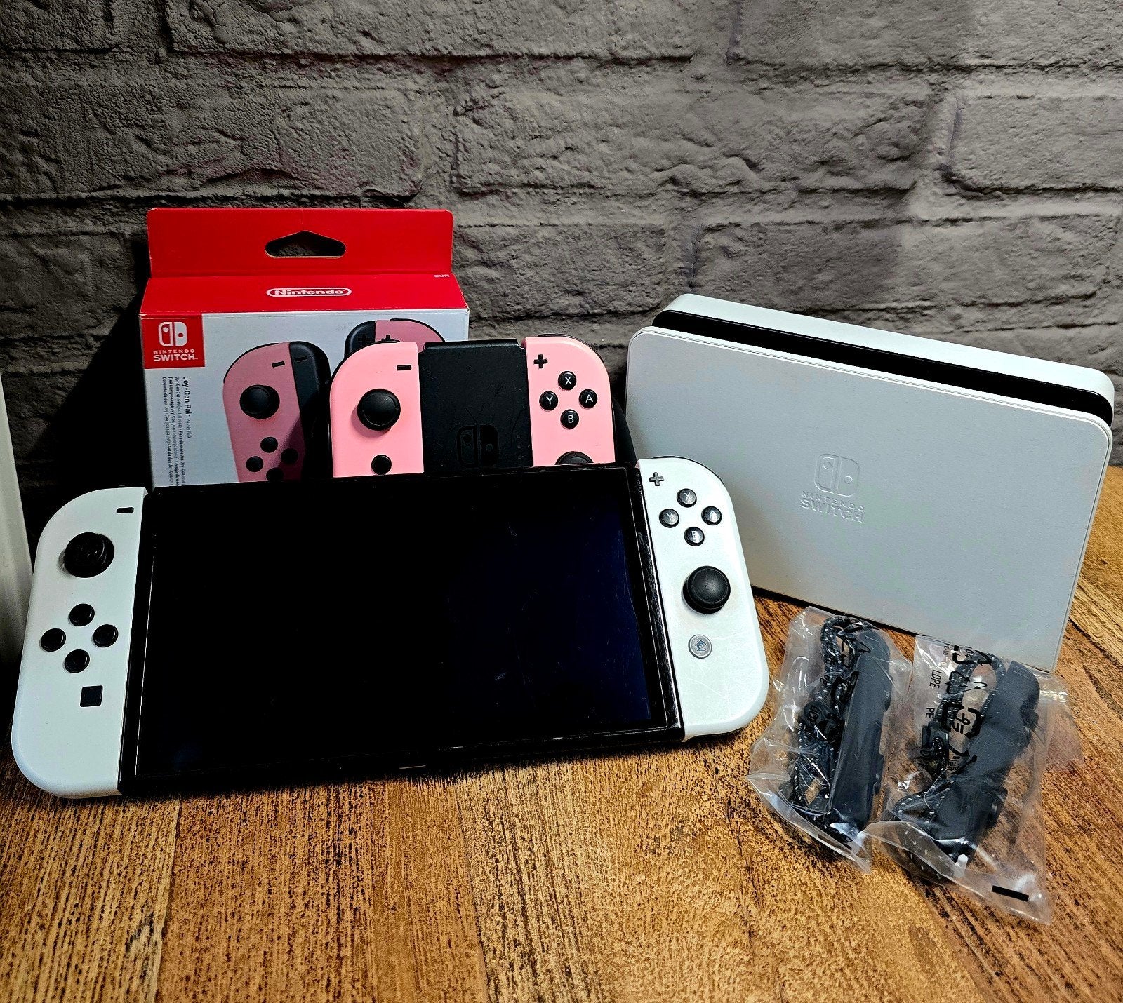 Nintendo Switch OLED Wit - Gebruikt, Spelcomputers en Games, Spelcomputers | Nintendo Switch, Ophalen of Verzenden, Gebruikt, Met 2 controllers