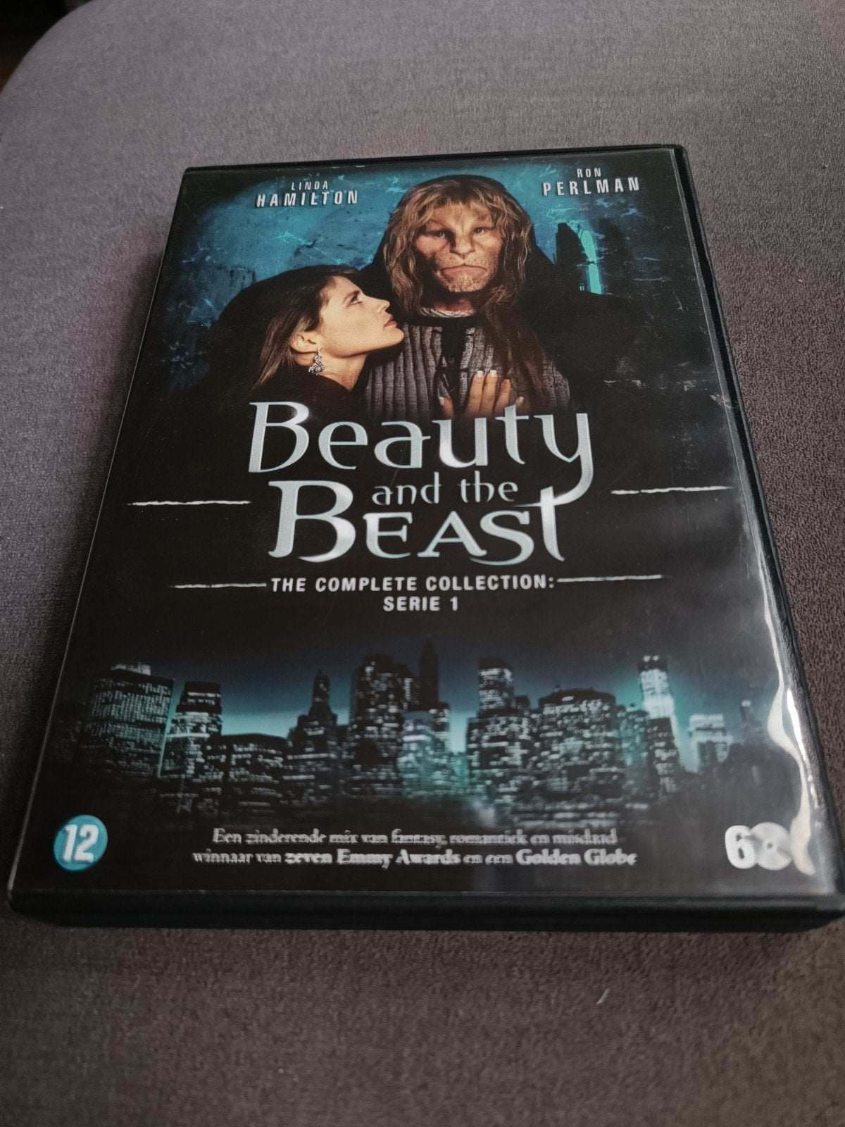 beauty and the Beast seizoen 1 - dvd, Alle leeftijden, Ophalen of Verzenden, Zo goed als nieuw, Komedie