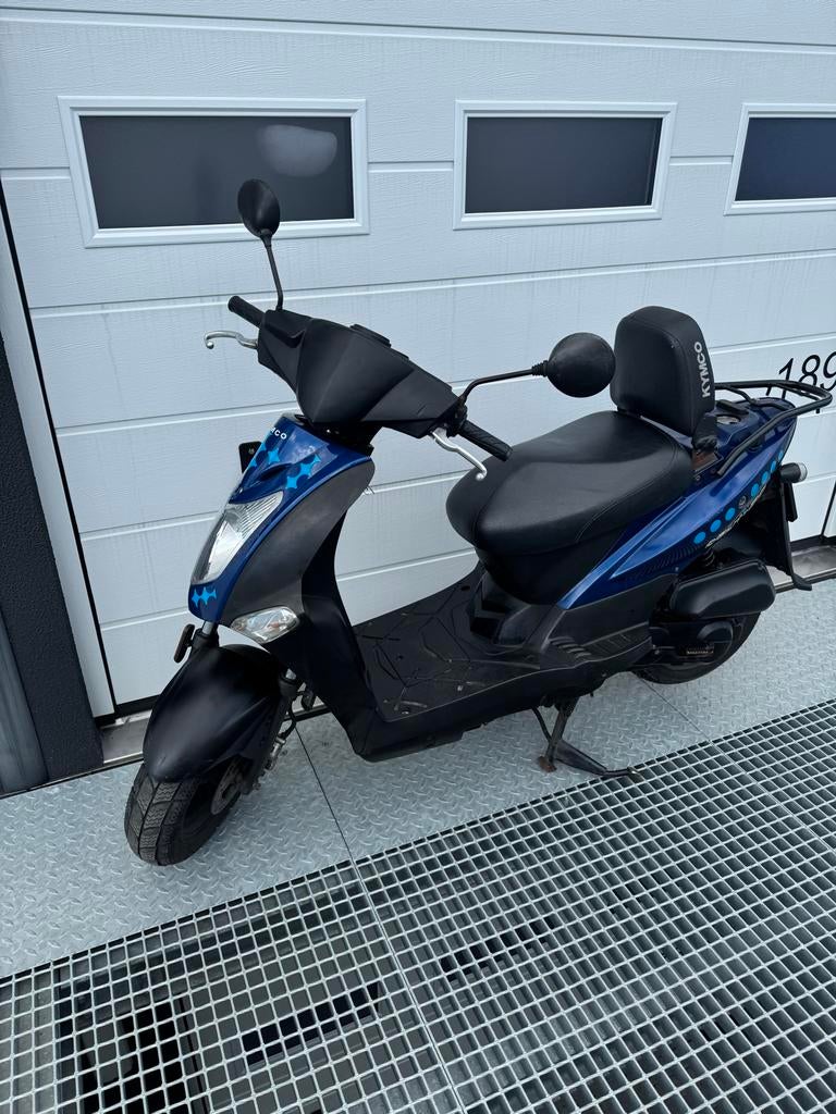 Kymco Agility 50 Opknapscooter - rijd en remt - Brom, Fietsen en Brommers, Scooters | Overige merken, Ophalen, Gebruikt, Maximaal 45 km/u