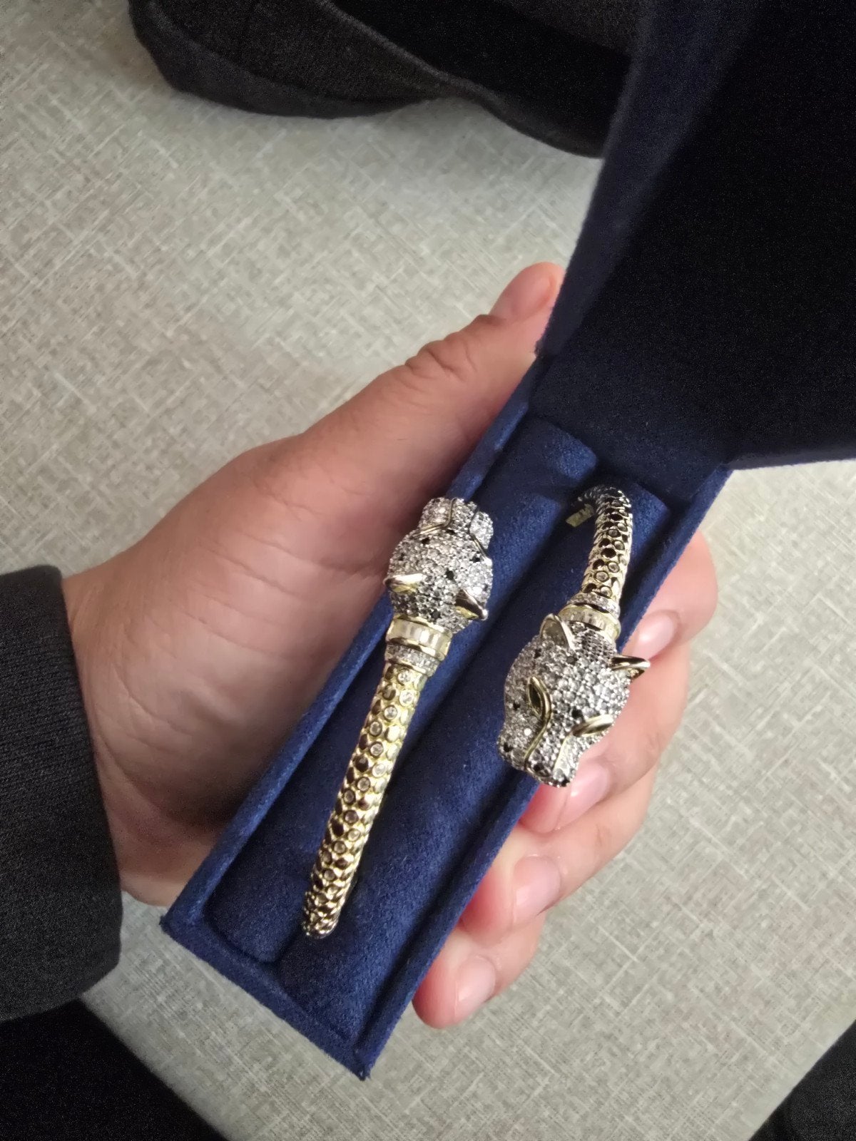 Luxe Panter Armband met Strass - Goudkleurig, Overige materialen, Ophalen of Verzenden, Zo goed als nieuw, Goud
