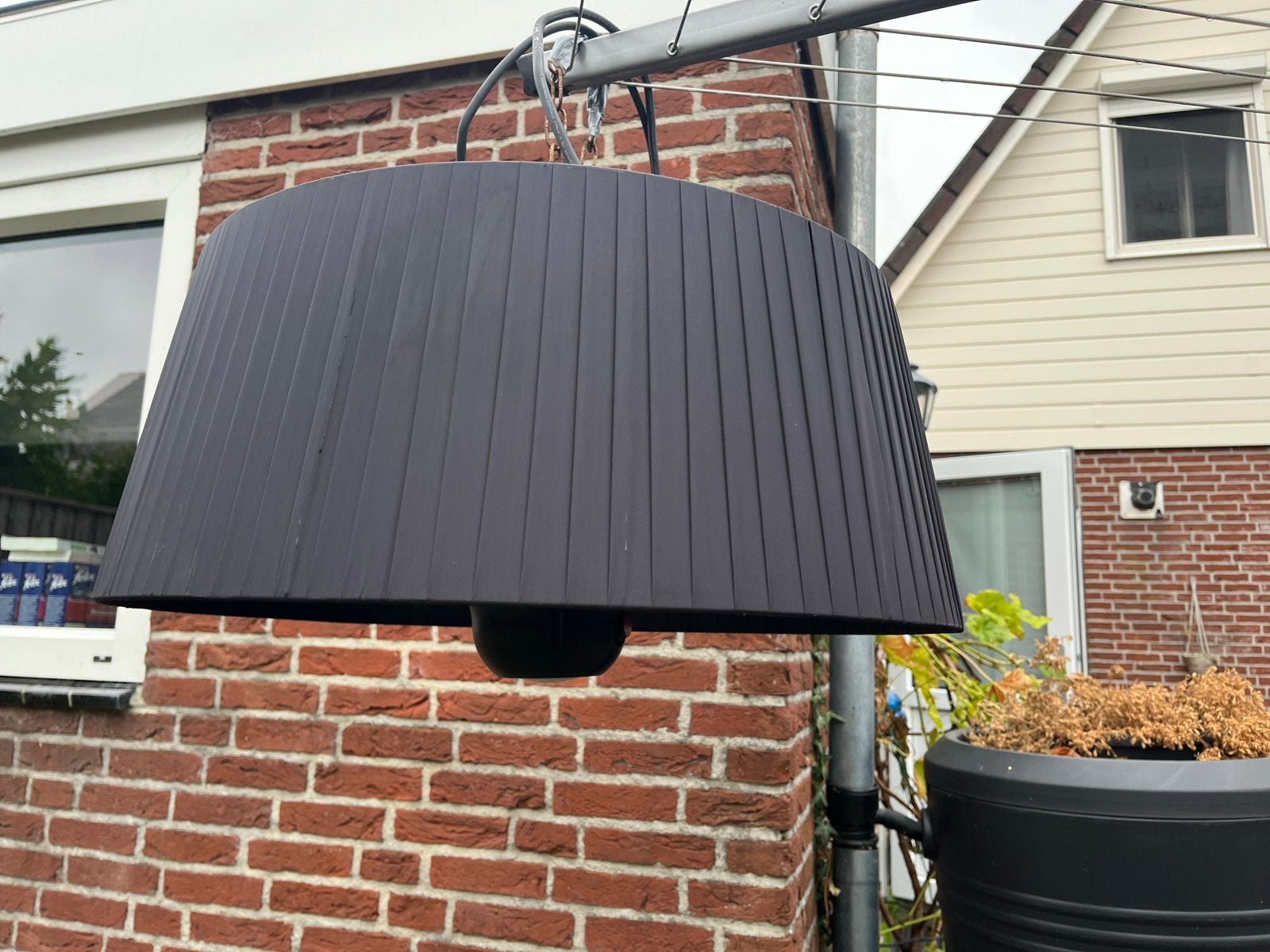 Stijlvolle Zwarte Hanglamp met Verwarmingselement, Ophalen of Verzenden, Gebruikt, Textiel, Overige fittingen