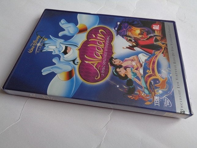 Walt Disney Classic Aladdin (Rugnummer 34), Tekenfilm, Nederlands, Ophalen of Verzenden, Zo goed als nieuw