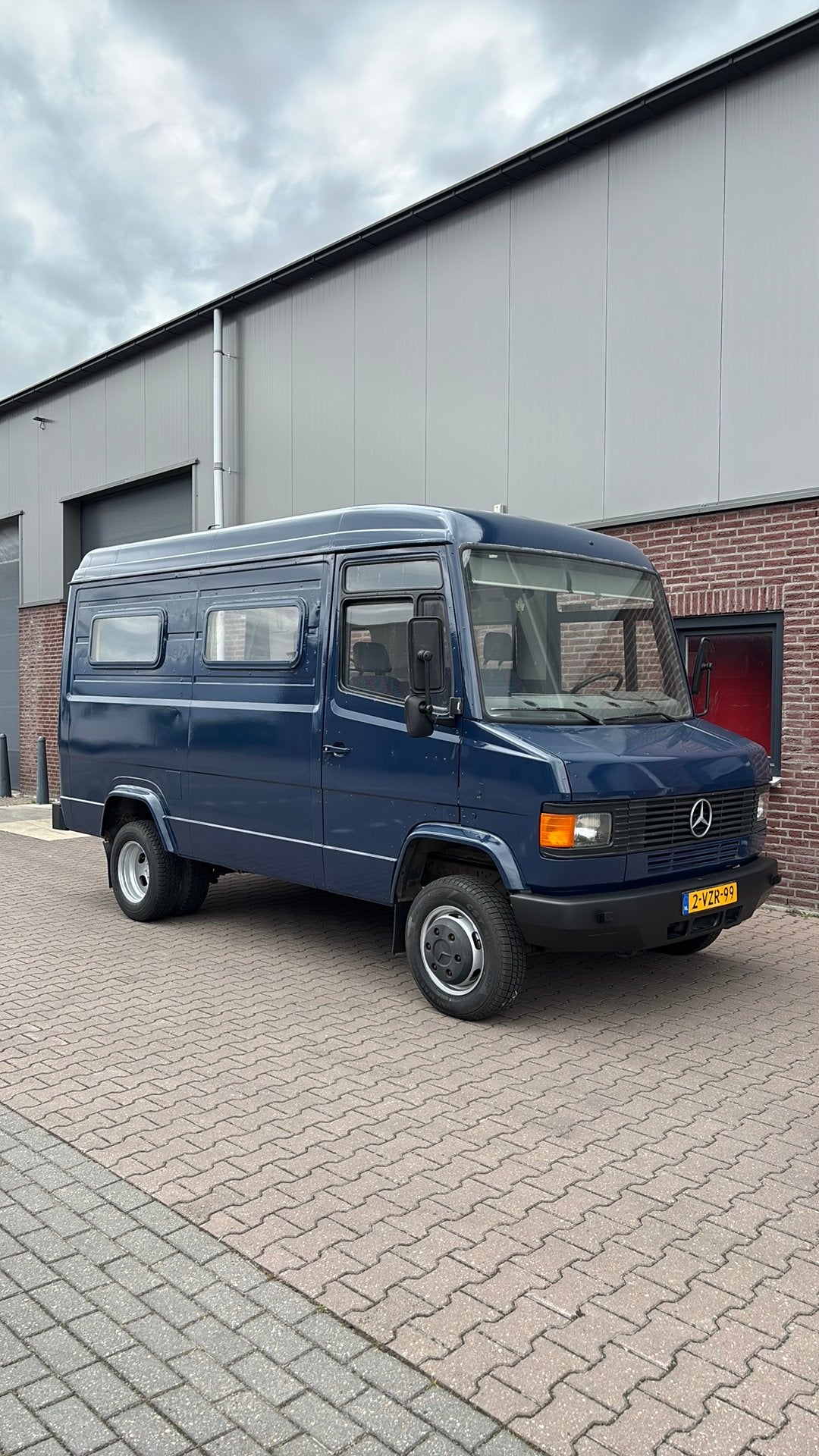 Mercedes-Benz Vario 609D 1994 UNIEK, Auto's, Zwart, Blauw, Bedrijf, Diesel