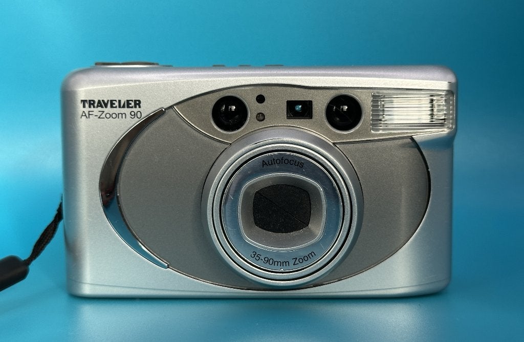 Fraaie zilverkleurige Traveler AF-Zoom-90 compact camera, Ophalen of Verzenden, Zo goed als nieuw, Compact, Overige Merken