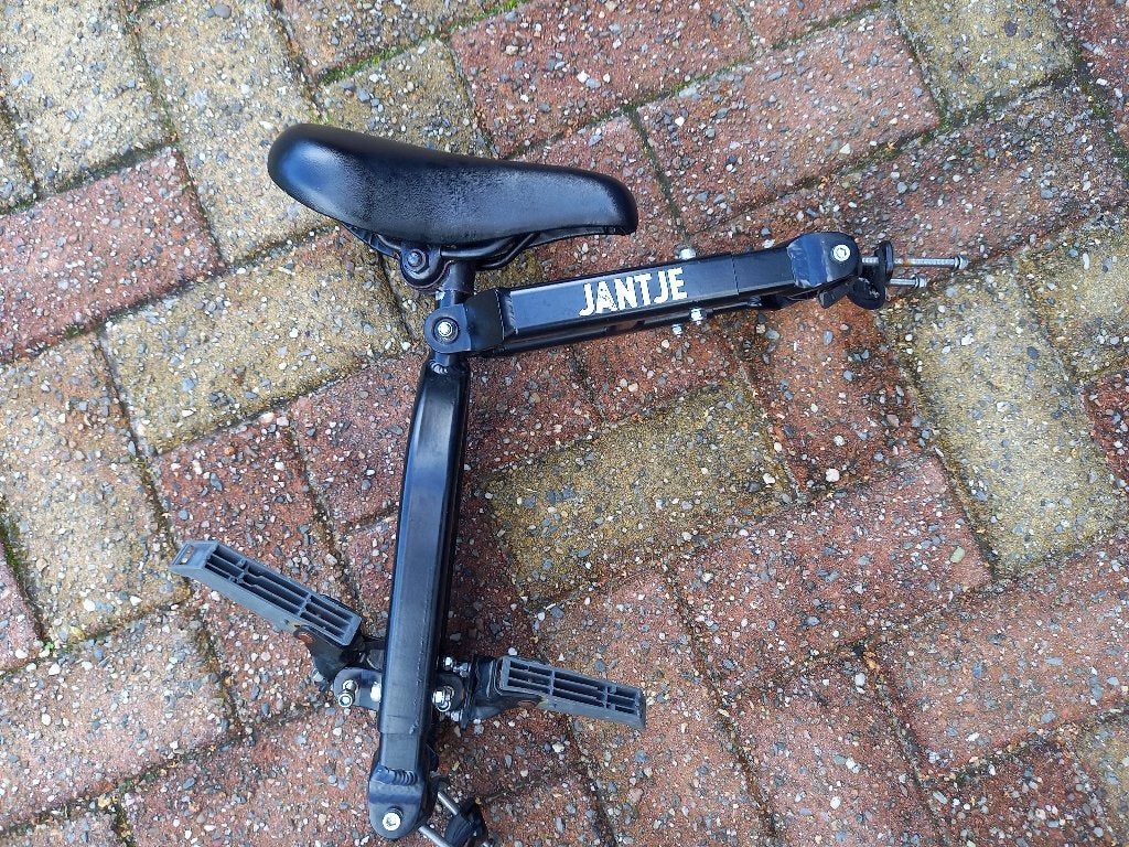Mirage zadel op buis 'Jantje', Fietsen en Brommers, Ophalen, Voorzitje, Jantje en zijn Kornuiten, Gebruikt