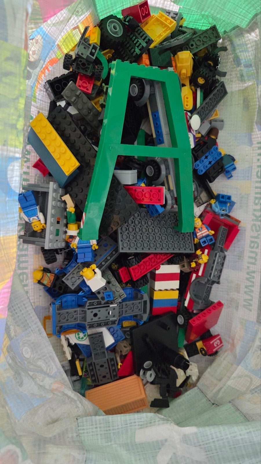 Grote zak met diverse Lego bouwstenen en minifiguren, Kinderen en Baby's, Speelgoed | Duplo en Lego, Gebruikt, Lego, Losse stenen