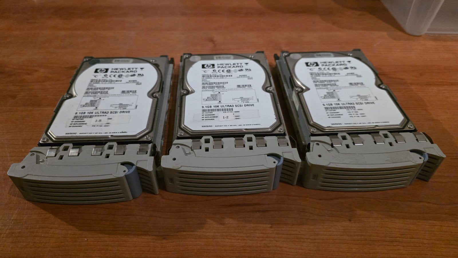 3x disk tray voor HP Netserver incl 9.1GB SCA disks, Ophalen of Verzenden