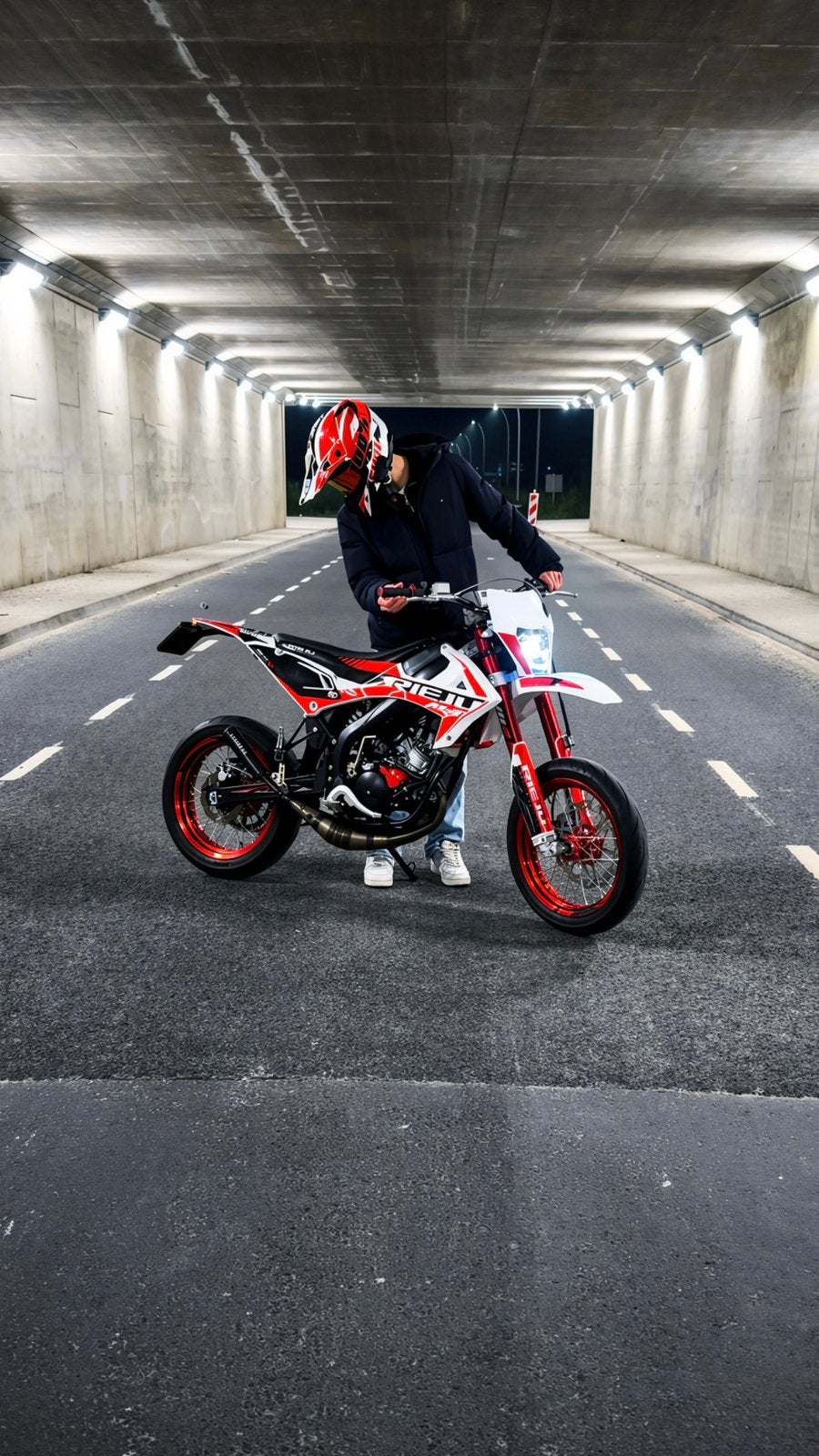 Rieju mrt Trophy 2025! (Schakelbrommer) Nieuwstraat!, Fietsen en Brommers, Brommers | Crossbrommers, 6 versnellingen, Zo goed als nieuw