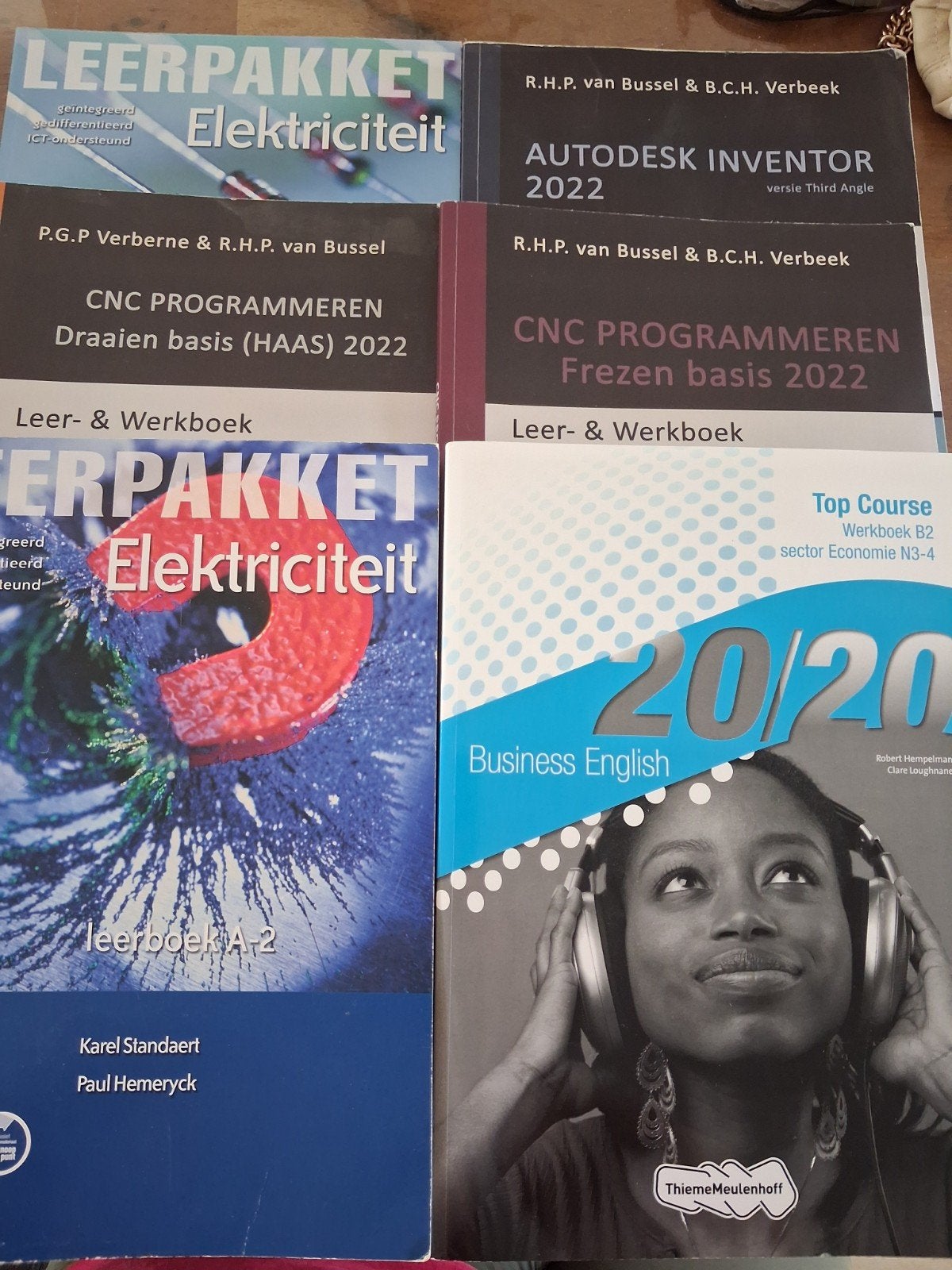 Diverse boeken van de Leidse Instrumentmakers School, Ophalen of Verzenden, Beta, Gelezen, MBO