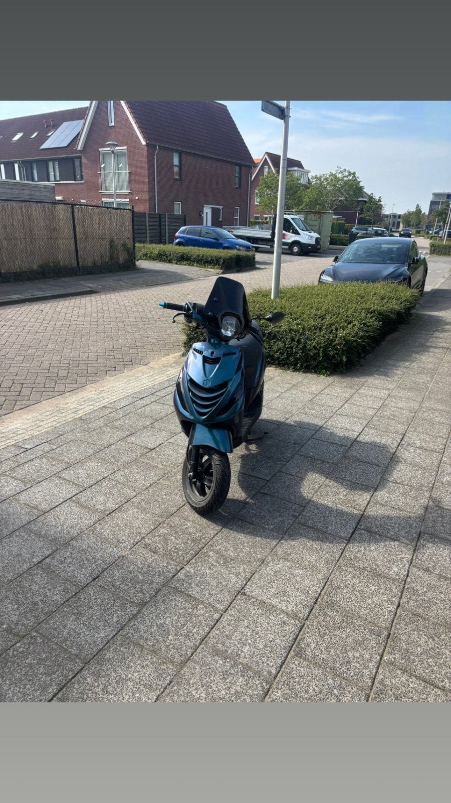 Piaggio zip e4 (opgevoerd), Fietsen en Brommers, Ophalen, Zo goed als nieuw, Benzine, Zip