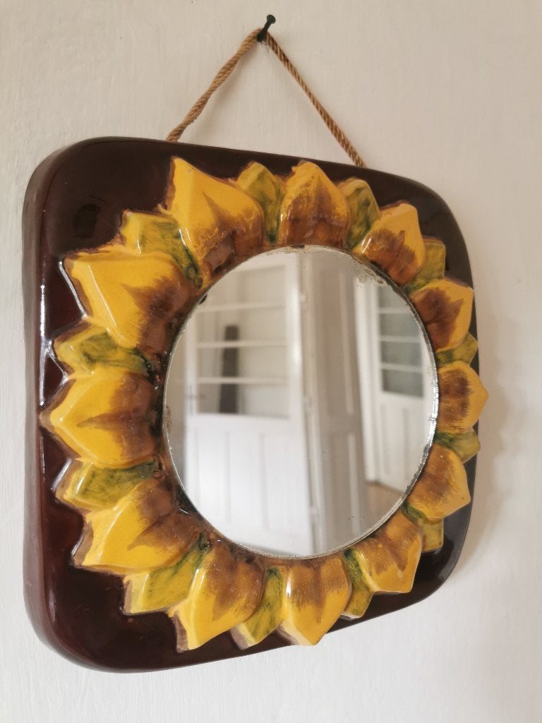 Vintage keramische spiegel zonnebloem, Minder dan 50 cm, Rond, Ophalen of Verzenden, Zo goed als nieuw