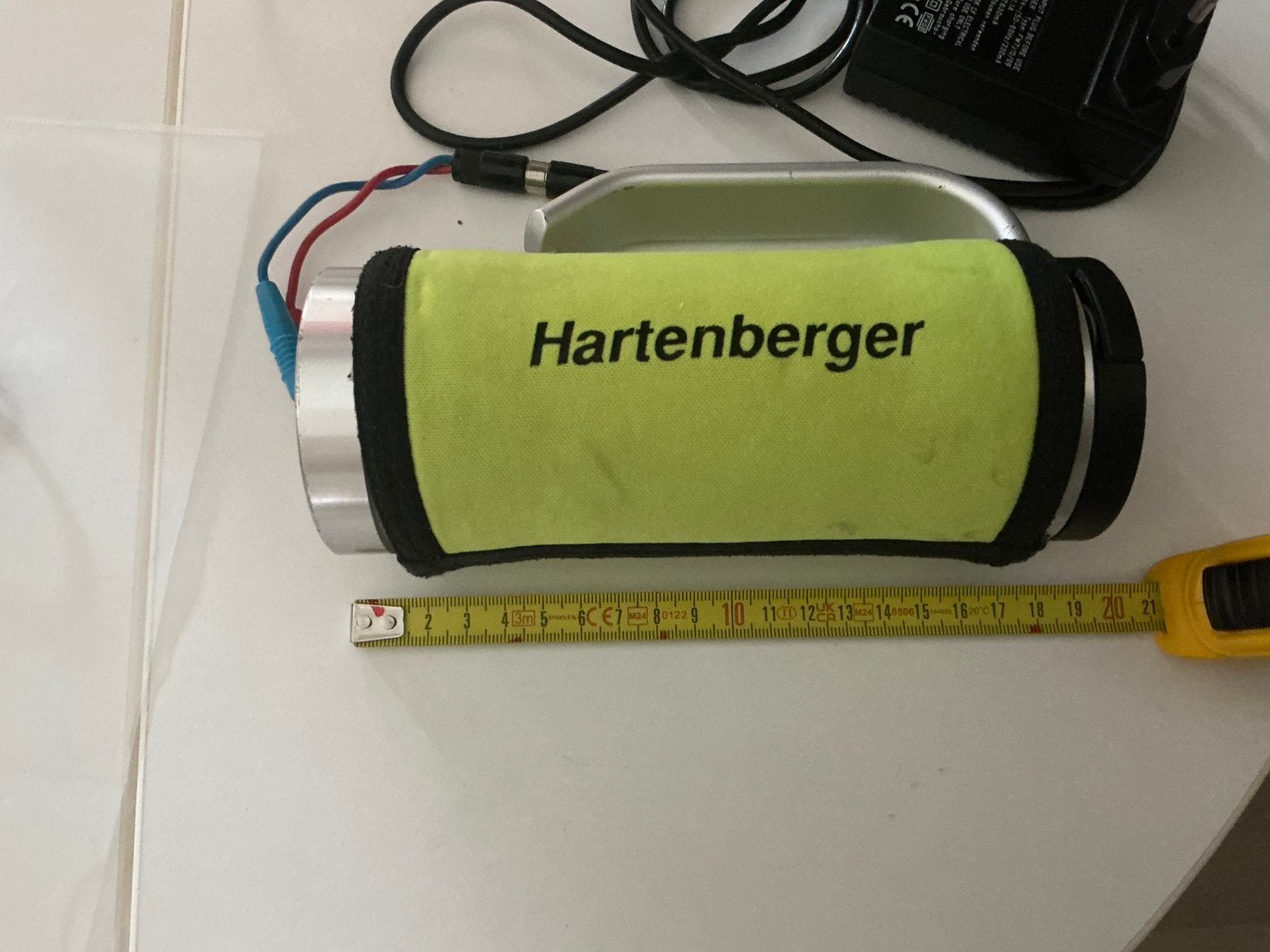 Hartenberger Mini Compact LCD Duiklamp met Lader, Watersport en Boten, Duiken, Ophalen, Gebruikt, Duiklamp