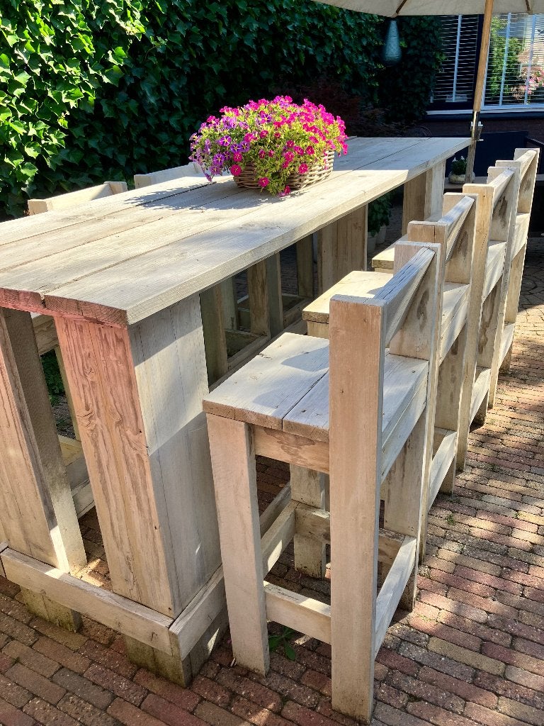 Robuuste houten bartafel met krukken voor buiten, Tuin en Terras, Ophalen, Gebruikt, Rechthoekig, Hout