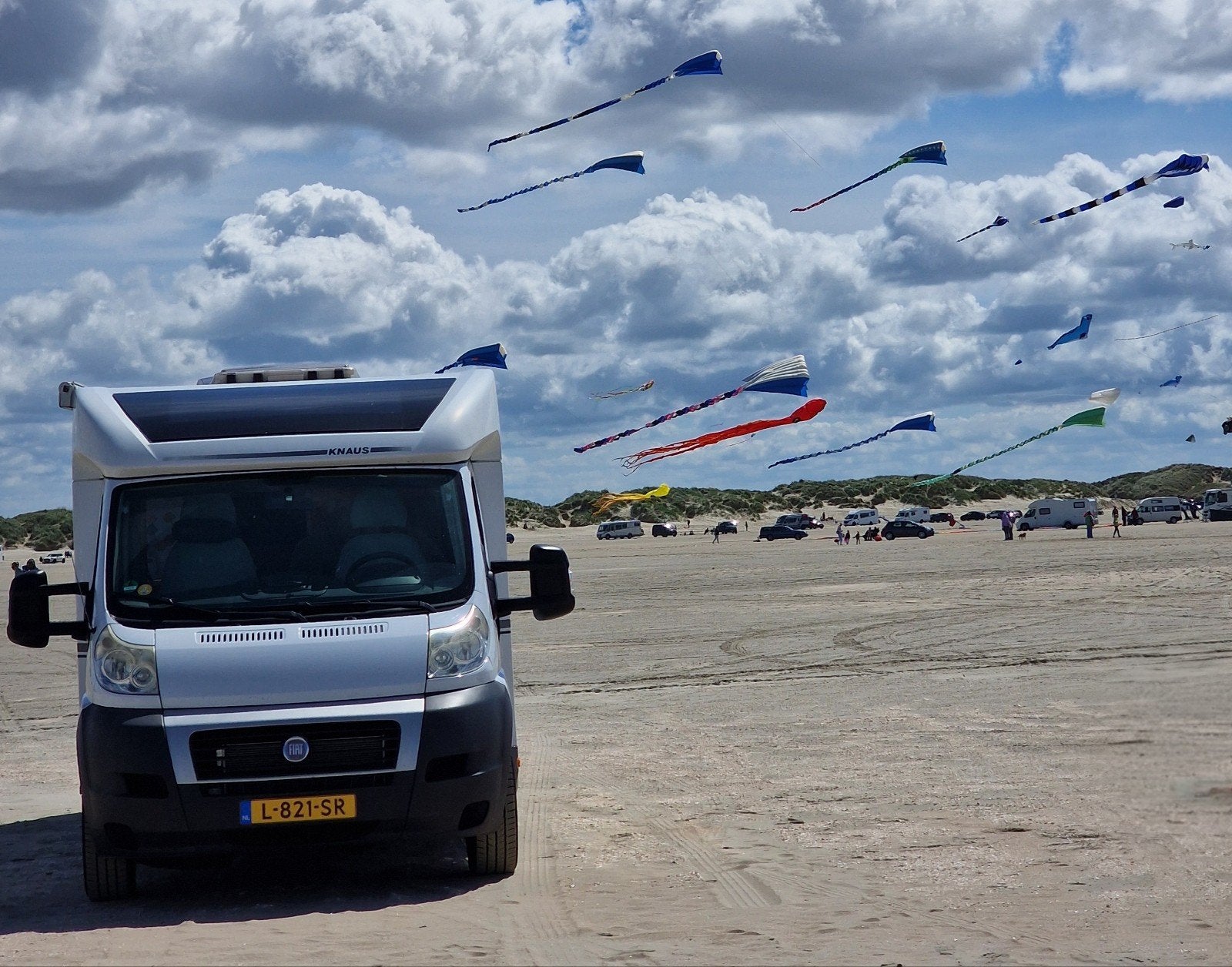 Camper Knaus Sport Ti, 131 PK, zeer compleet & instapklaar, Ringverwarming, Achteruitrijcamera, Fiat, 7 tot 8 meter