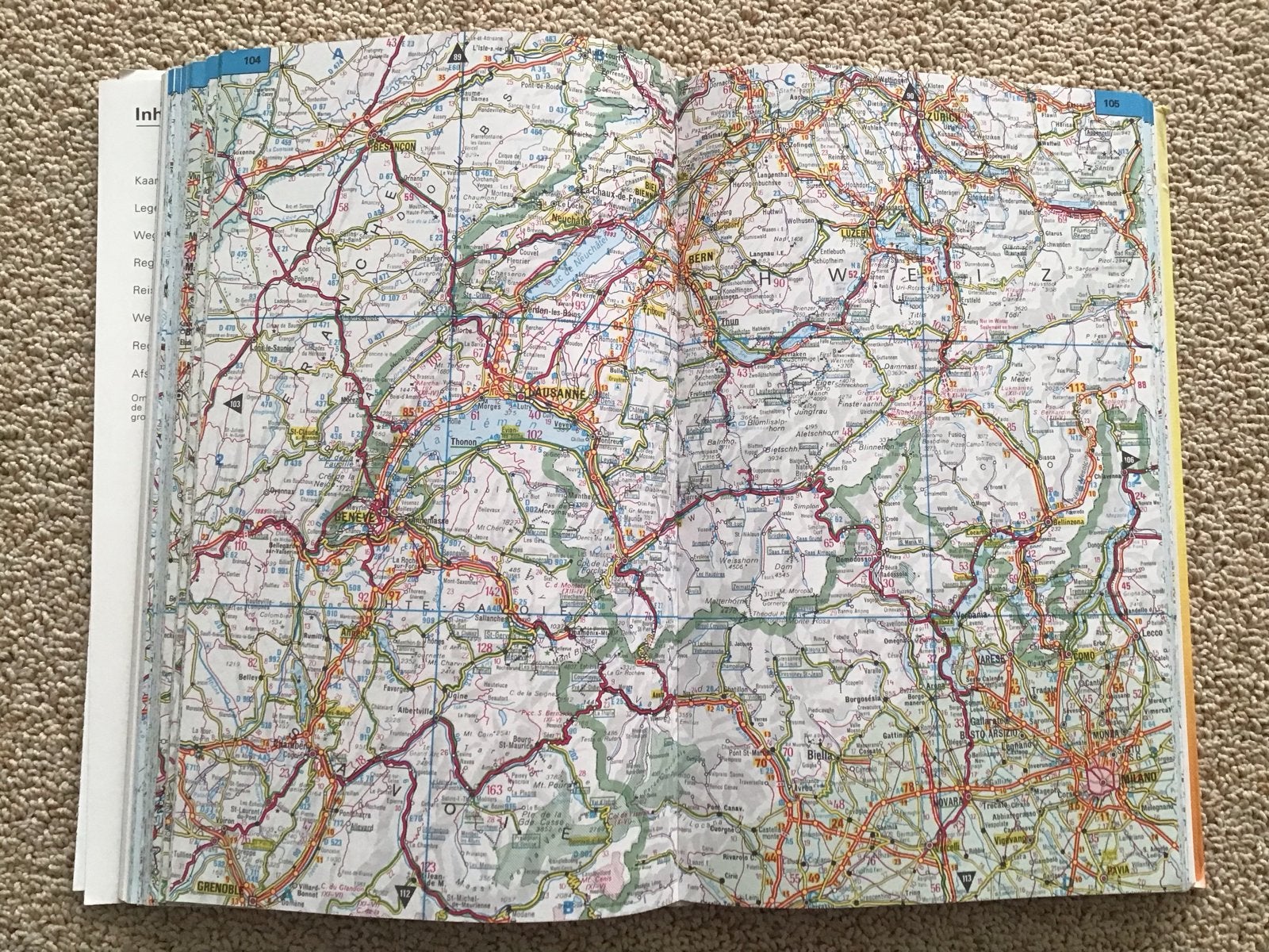 Grote Lekturama Auto-Atlas van Europa Kümmerly + Frey, Boeken, Atlassen en Landkaarten, Overige atlassen, Zo goed als nieuw, 1800 tot 2000