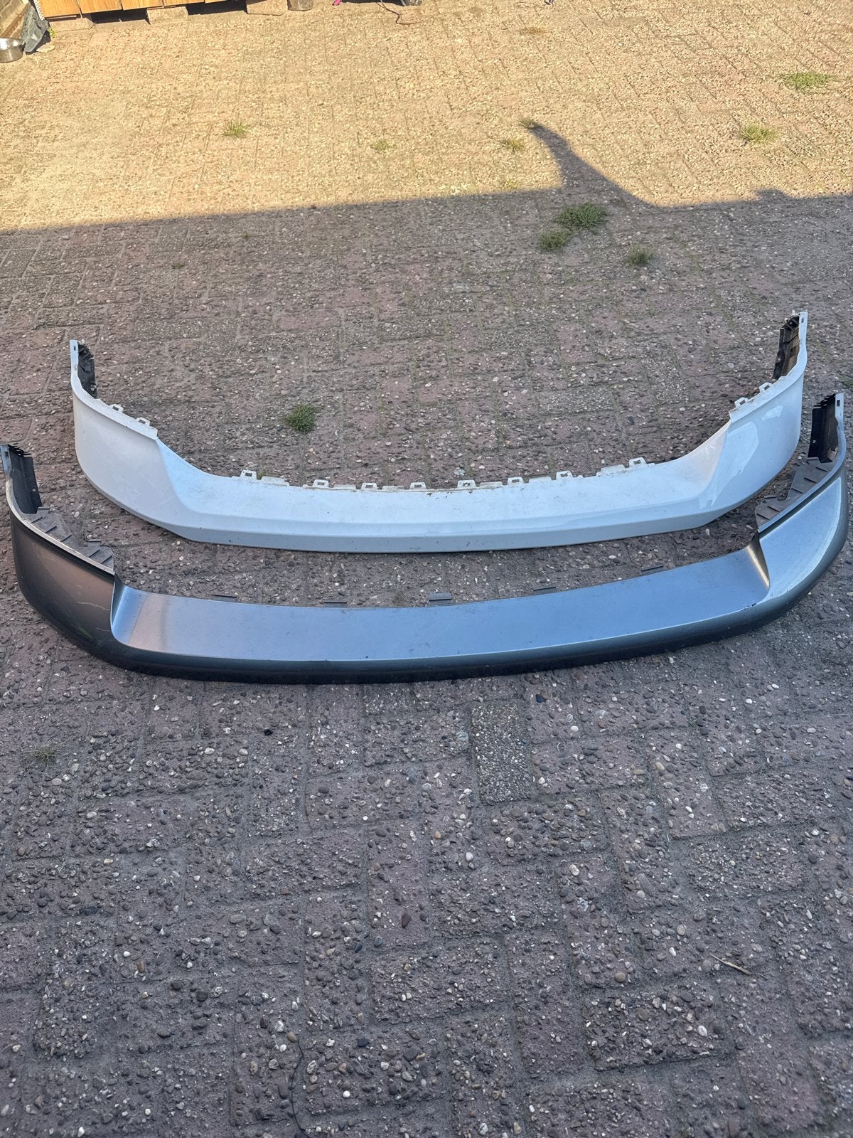 Dodge Ram Bumper  2014 alleen de grijze, Ophalen of Verzenden, Gebruikt, Dodge, Bumper