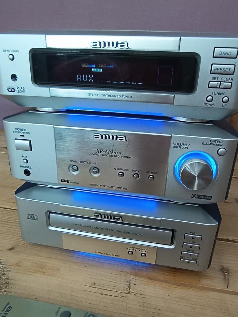 Zeer leuke aiwa setje, inclusief afst. bed. en bluetooth, Overige merken, Microset, Gebruikt, Ophalen of Verzenden