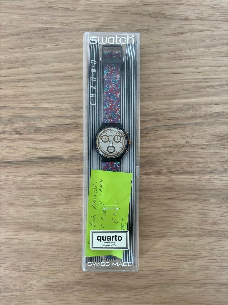 Nieuwe Swatch horloge uit ongv. 1992 met boekjes, Ophalen of Verzenden, Overige materialen, Polshorloge