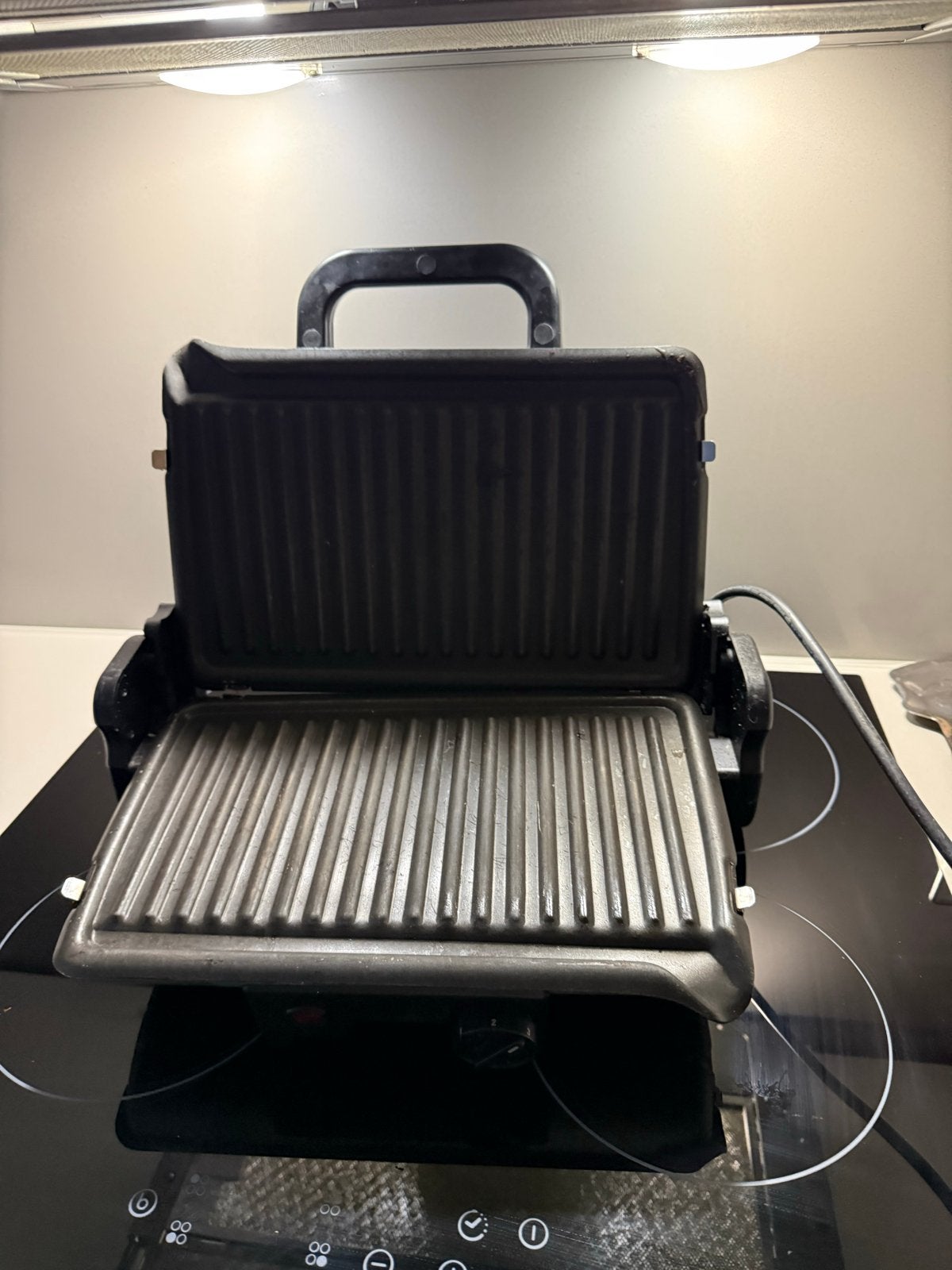 Tefal Minute Grill - Gebruikte Contactgrill, Witgoed en Apparatuur, Ophalen of Verzenden, Uitneembare platen, Gebruikt