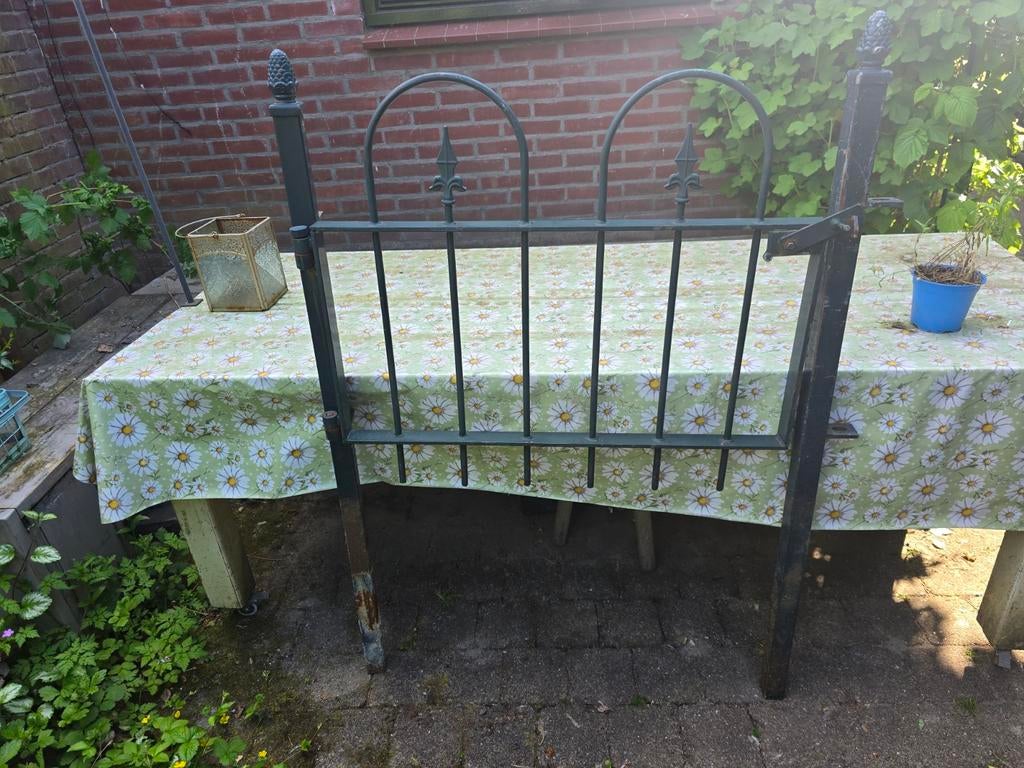Sierhek poortje van goede kwaliteit, Tuin en Terras, Ophalen, Met poort, Gebruikt, Sierhekwerk