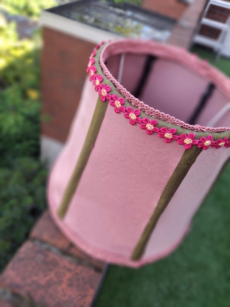 Handgemaakt lampenkapje roze velours/velvet, 20 cm, Tafellamp, Rond, Nieuw