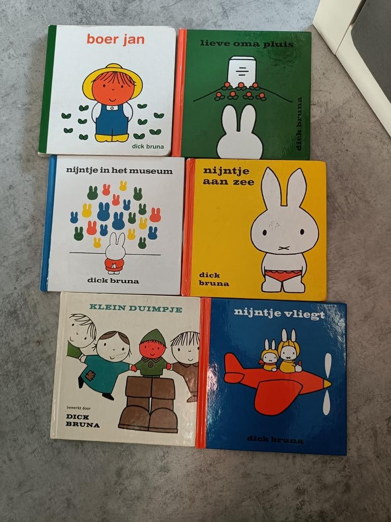6 nijntje boekjes, Dick Bruna, Ophalen of Verzenden, Gelezen, 2 tot 3 jaar