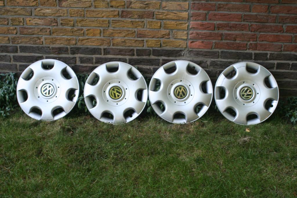 wieldoppen van volkswagen 16 inch 1 wieldop goeden staat, Auto diversen, Wieldoppen, Ophalen of Verzenden, Gebruikt