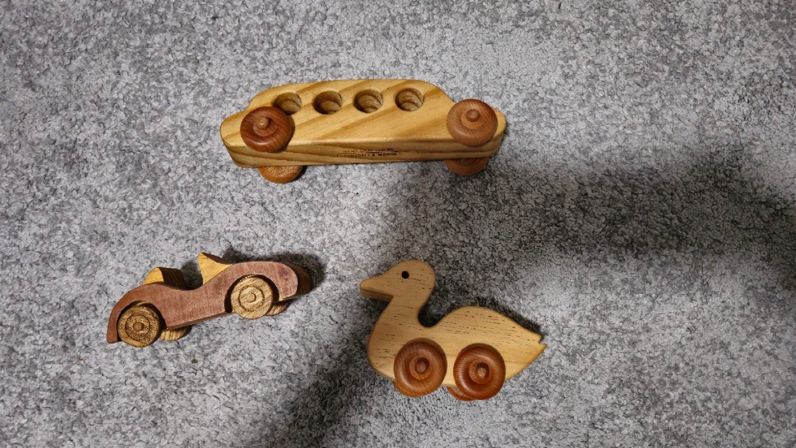 Houten speelgoed set: auto's en eend, Ophalen of Verzenden, Gebruikt, Duw- of Trekspeelgoed