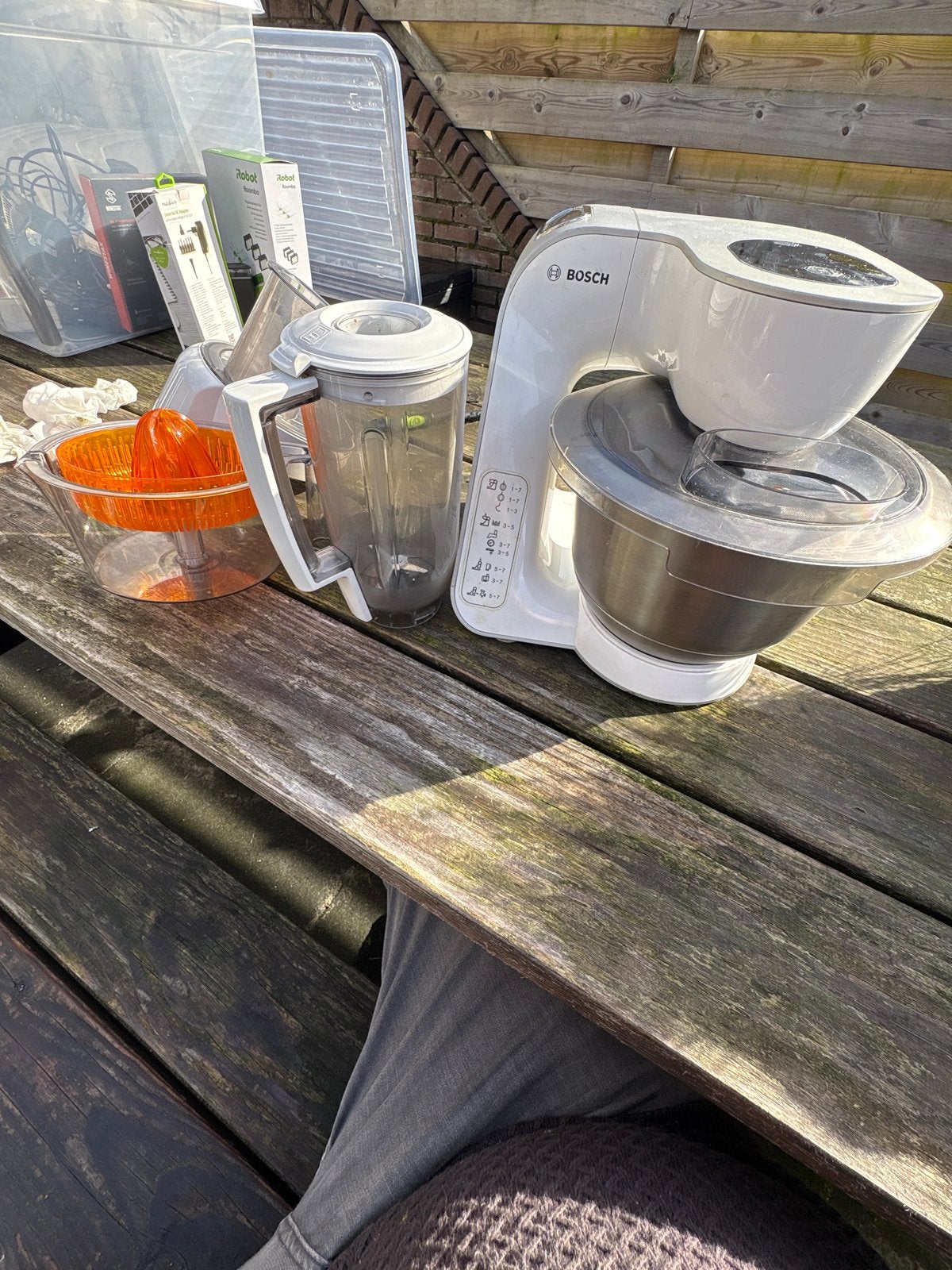 Bosch keukenmachine met blender en citruspers, 1 tot 2 liter, Ophalen, Gebruikt, 3 snelheden of meer