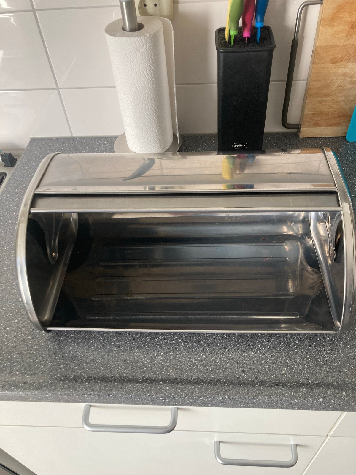 RVS Broodtrommel - Houdt brood langer vers, Ophalen, Gebruikt, Zilver, Metaal