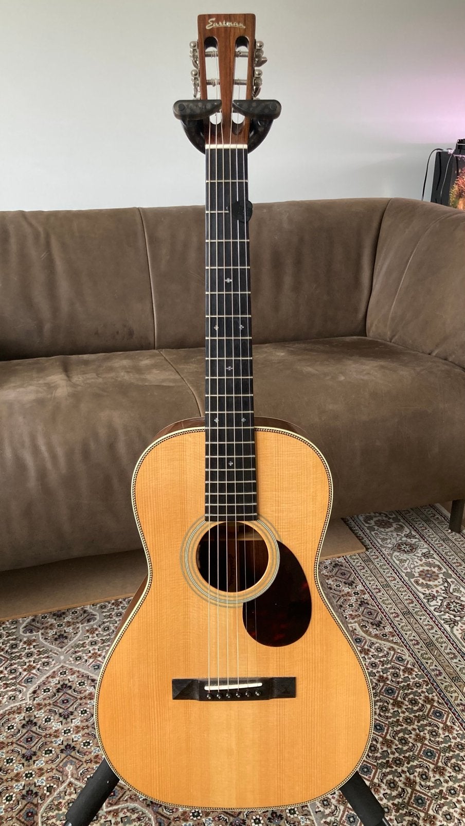 Eastman E20P parlor, LR Baggs, Ophalen, Zo goed als nieuw, Western- of Steelstringgitaar, Met koffer