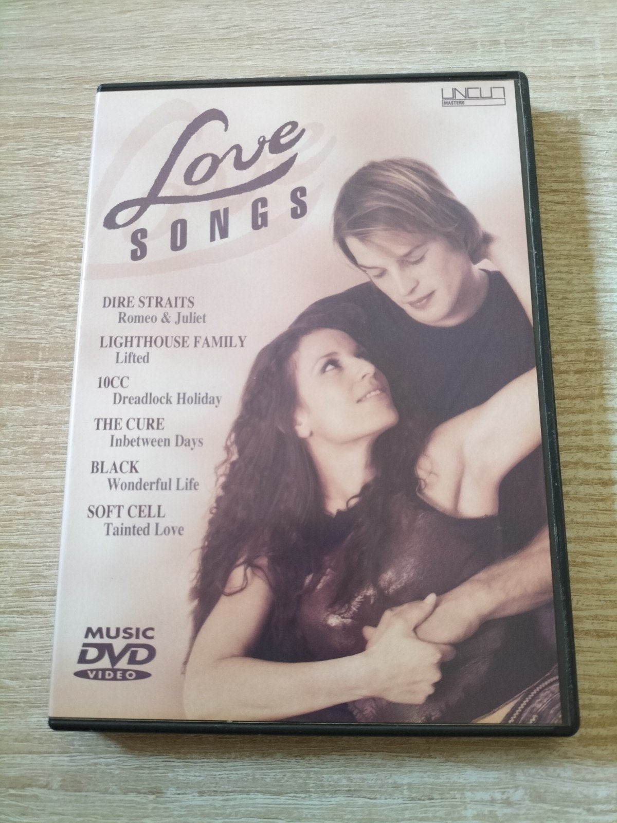 Love songs, Ophalen of Verzenden