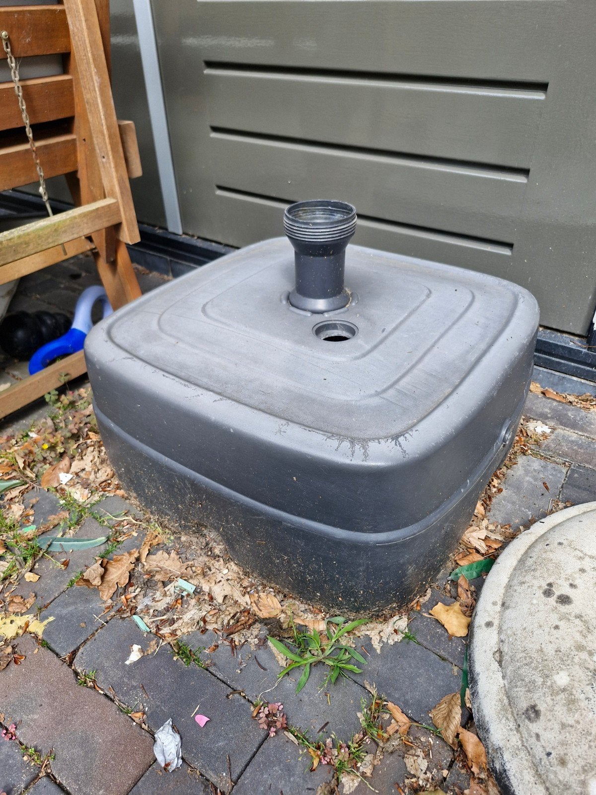 Parasolvoet voor grote parasols - Gebruikt maar prima, Tuin en Terras, Parasols, Ophalen of Verzenden, Gebruikt, Parasolvoet