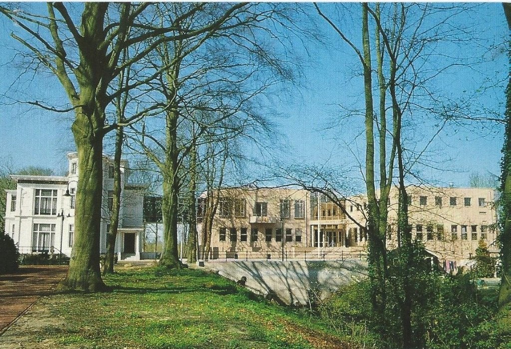 Ansichtkaart ASPEREN  Gemeentehuis, Verzamelen, Ansichtkaarten | Nederland, Verzenden, Ongelopen, Gelderland
