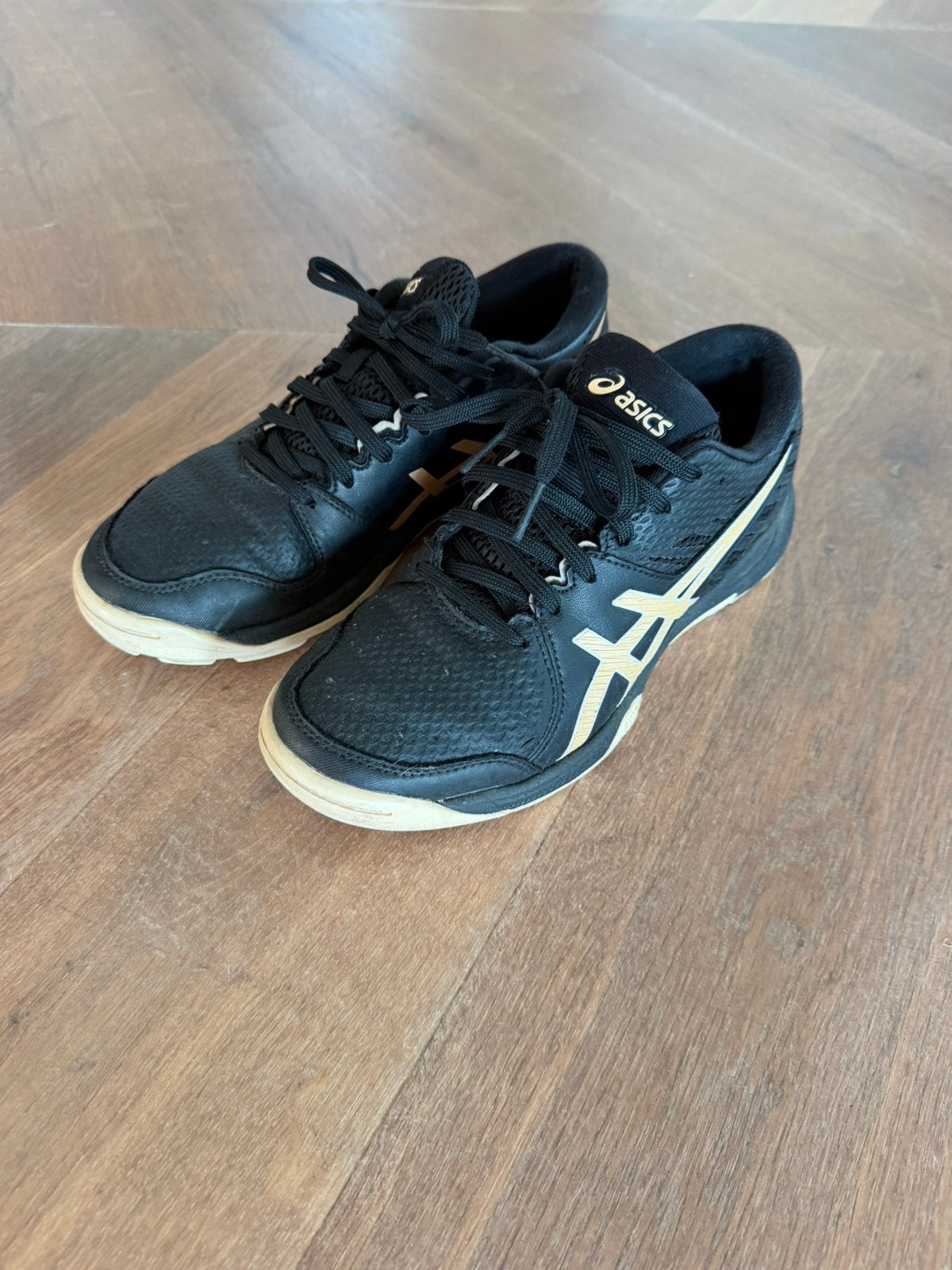 Asics  hockey veldschoen maat 37, Ophalen of Verzenden, Gebruikt, Schoenen