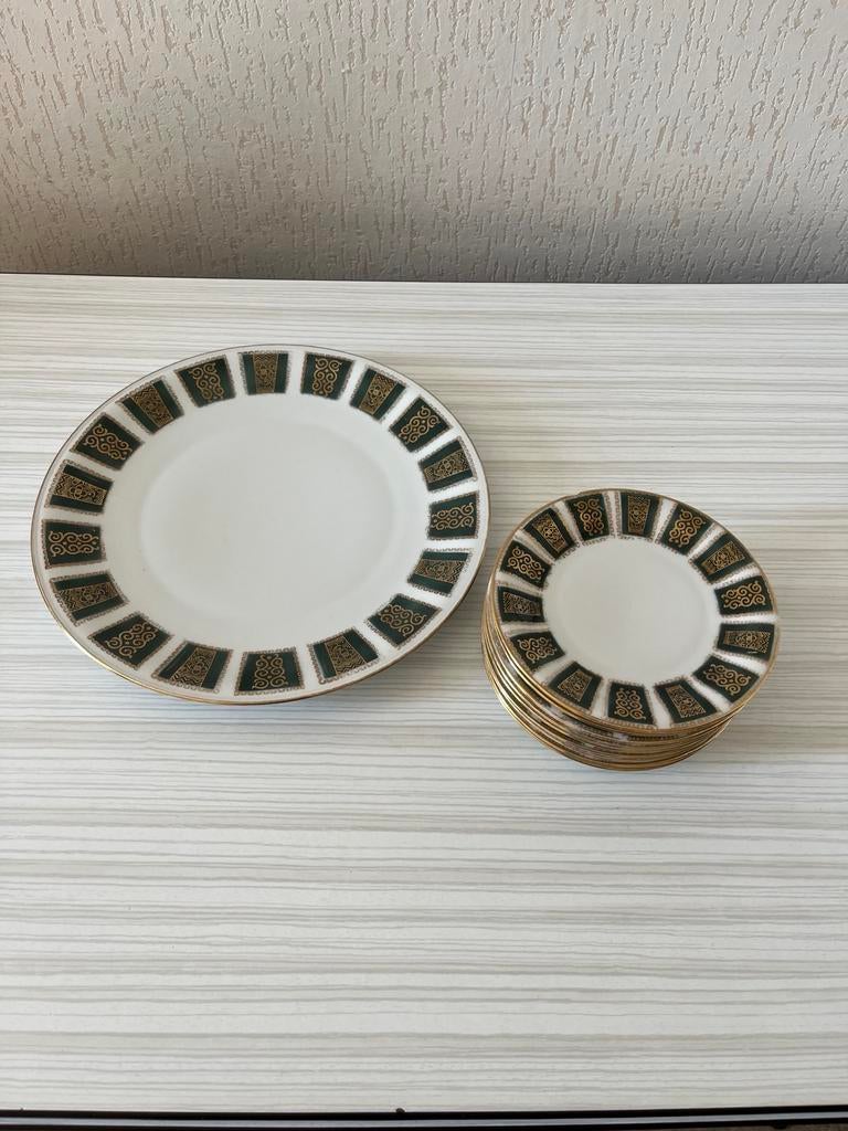 Bavaria porseleinen borden set - 2 met kleine beschadiging, Ophalen