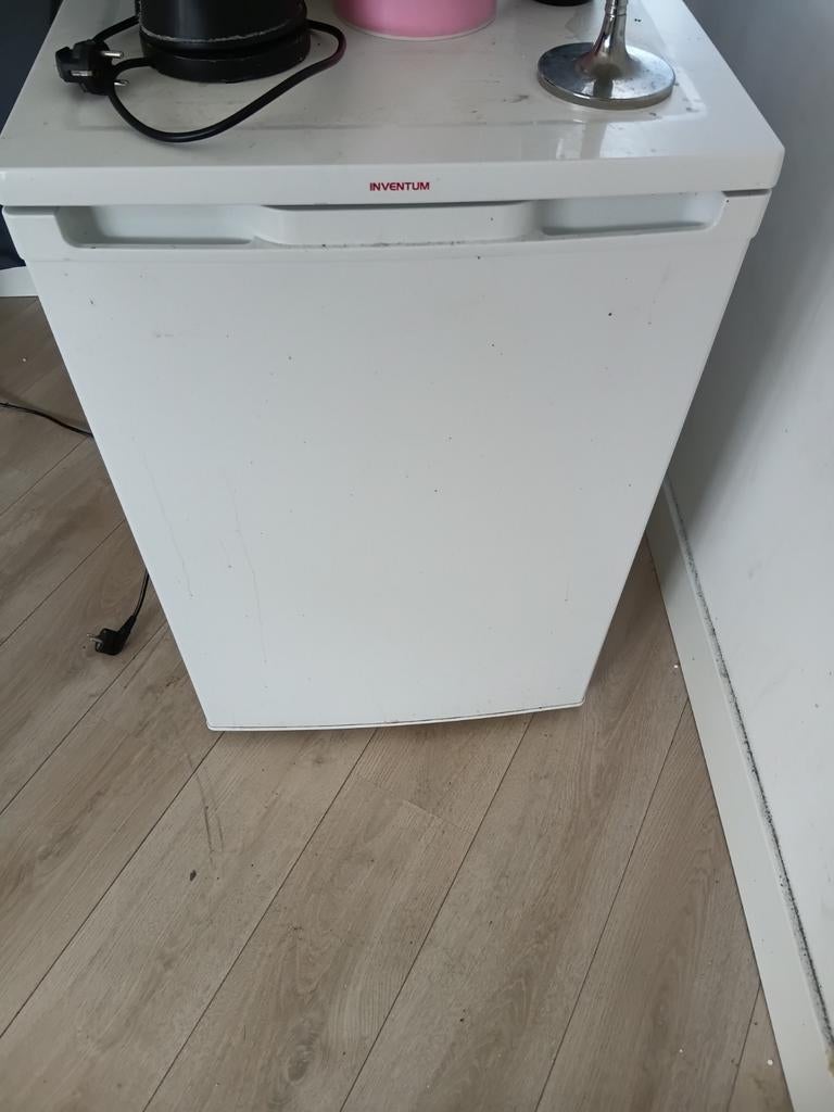 Inventum tafelmodel koelkast, Ophalen
