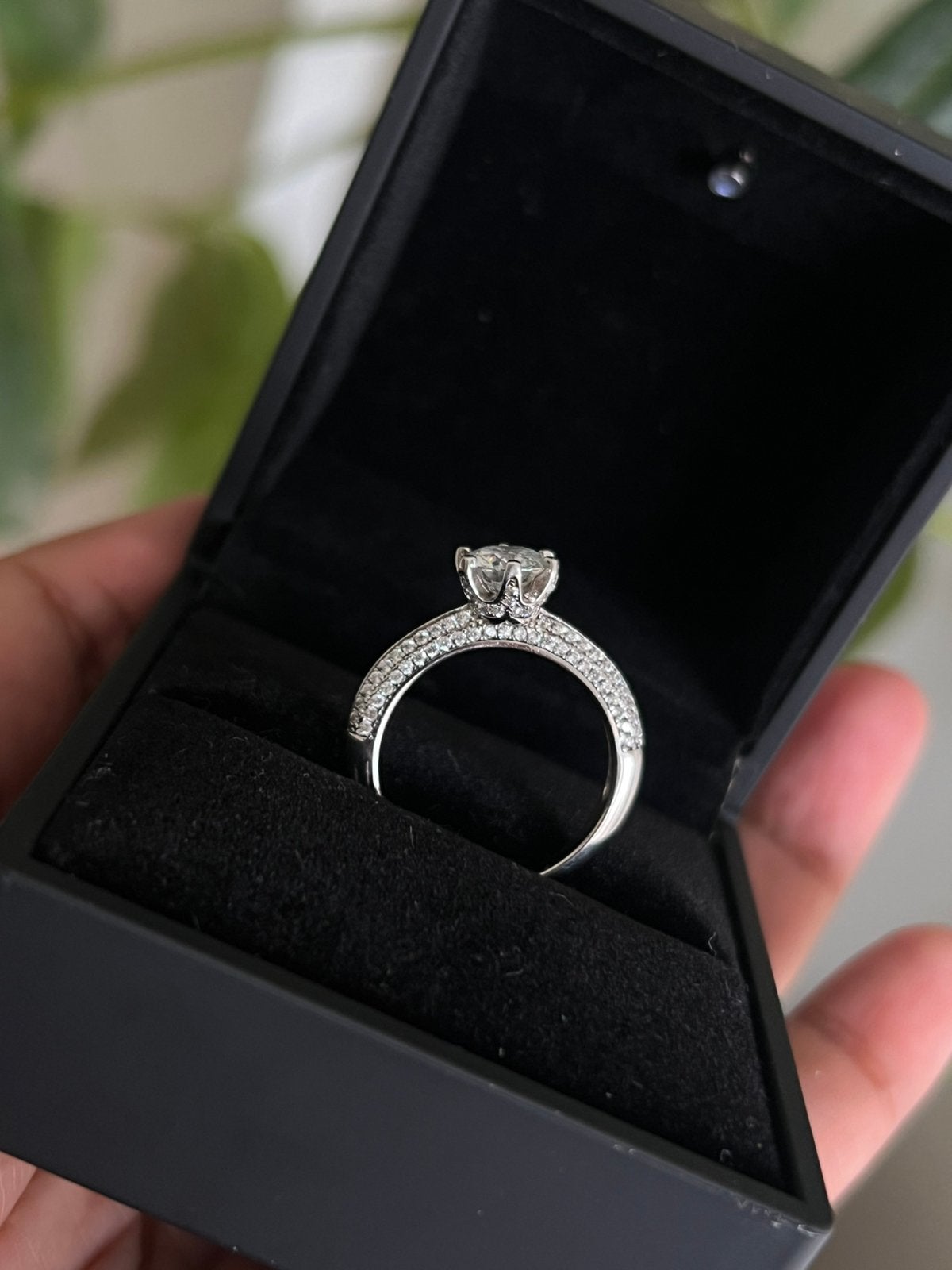 Moissanite enggagement ring | New, Sieraden, Tassen en Uiterlijk, Met kristal, Nieuw, Ophalen of Verzenden, 17 tot 18