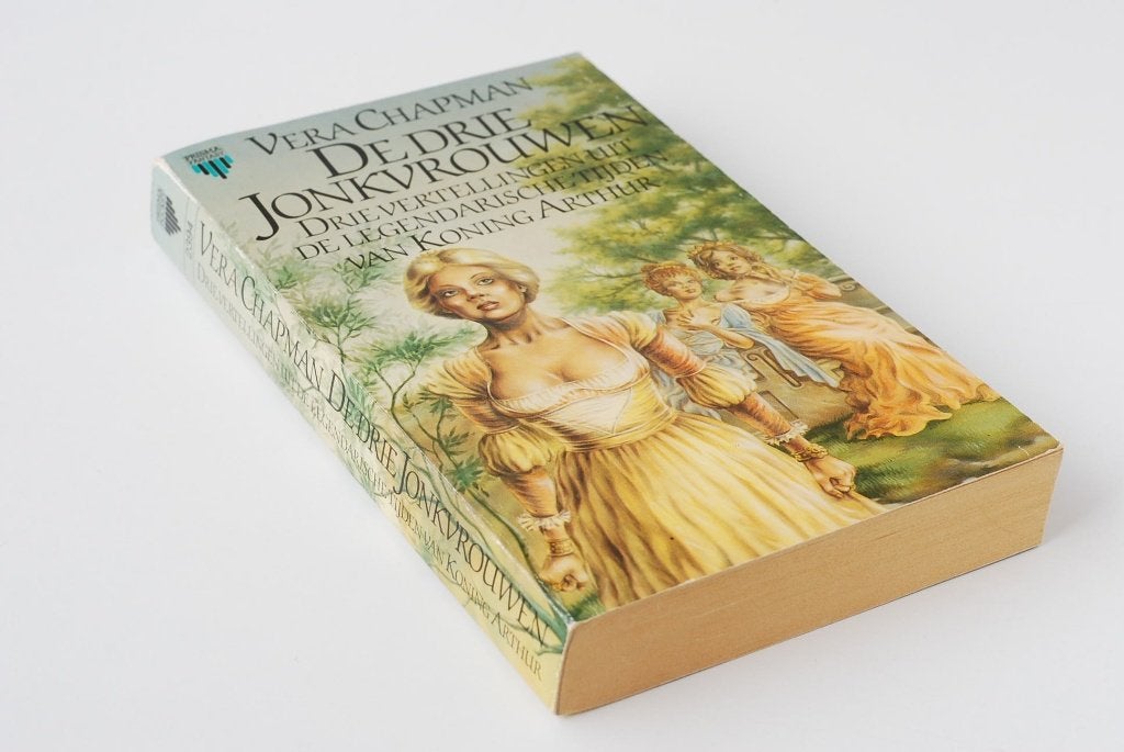 De Drie Jonkvrouwen - Vera Chapman - Prisma Fantasy 1985, Boeken, Ophalen of Verzenden, Zo goed als nieuw, Vera Chapman