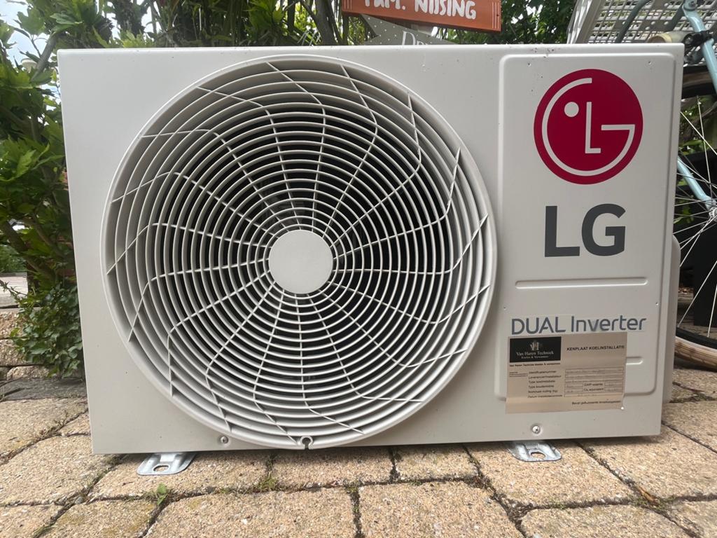 LG airco buitenunit (split unit) – 2,5 kW, Ophalen, Koelen en Ontvochtigen, Minder dan 60 m³, 3 snelheden of meer