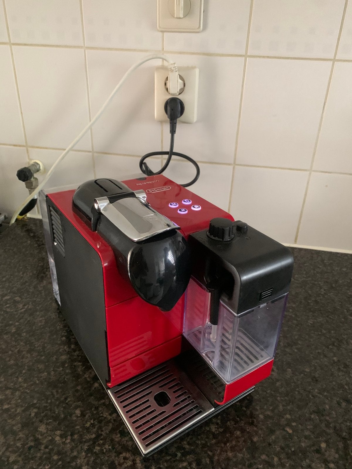 Nespresso te koop, Ophalen, Zo goed als nieuw, Espresso apparaat
