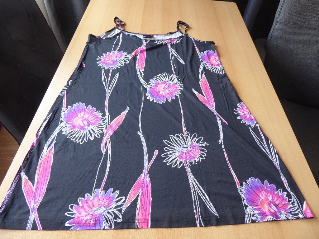 Leuke zwart,roze Ophilia zomerjurk maat 3, Zwart, Maat 46/48 (XL) of groter, Ophalen of Verzenden, Zo goed als nieuw