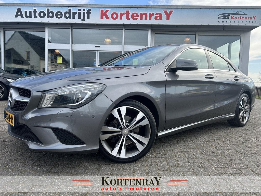 Mercedes-Benz CLA-klasse 200 Ambition garantie/automaat/crui, Auto's, Mercedes-Benz, Stof, Gebruikt, 715 kg, Bedrijf