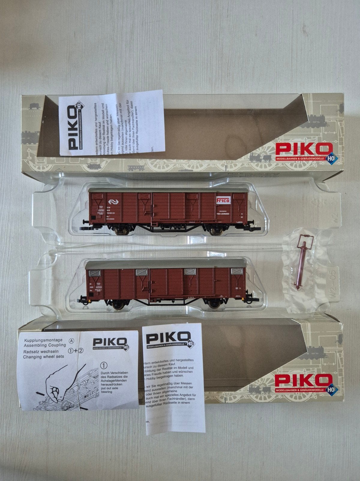 2 Mooie Piko H0 NS goederenwagons 58050/95570 (nieuw), Gelijkstroom, NS, Nieuw, Wagon